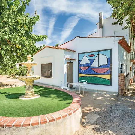 度假居 6 Bedroom Gorgeous In Riudoms