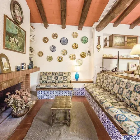 別荘 6 Bedroom Gorgeous In Riudoms