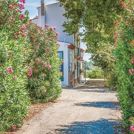 6 Bedroom Gorgeous In Сasa de vacaciones Riudoms